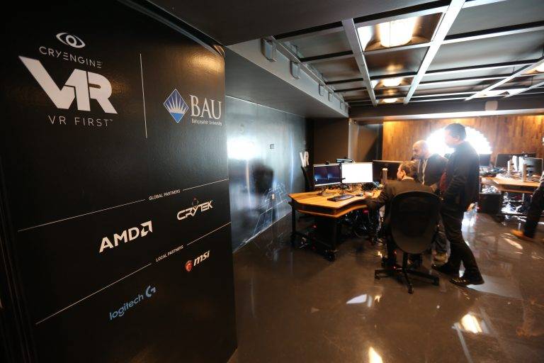 VR First an zwölf weiteren Bildungseinrichtungen gestartet