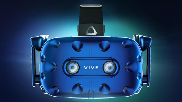 HTC Vive Pro mit neuen Controllern